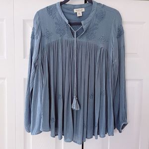 Rachel Zoe Blue Embroidered Metallic Peasant Top Medium